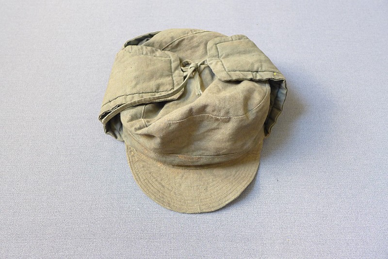 抗日战争时期神府特区政府财政部部长高振业戴过的棉帽